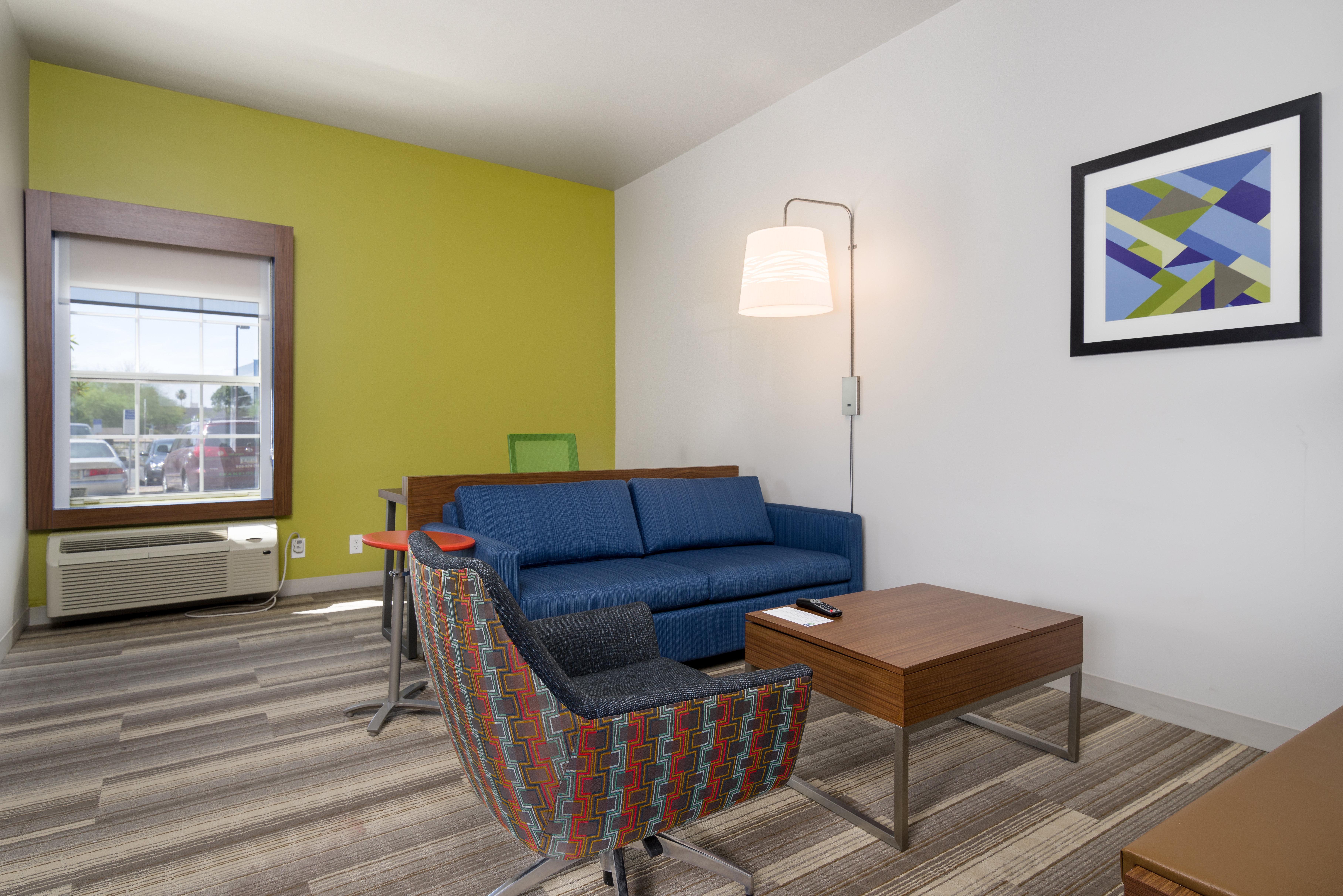 Holiday Inn Express Phoenix-Airport/University Drive By Ihg Экстерьер фото
