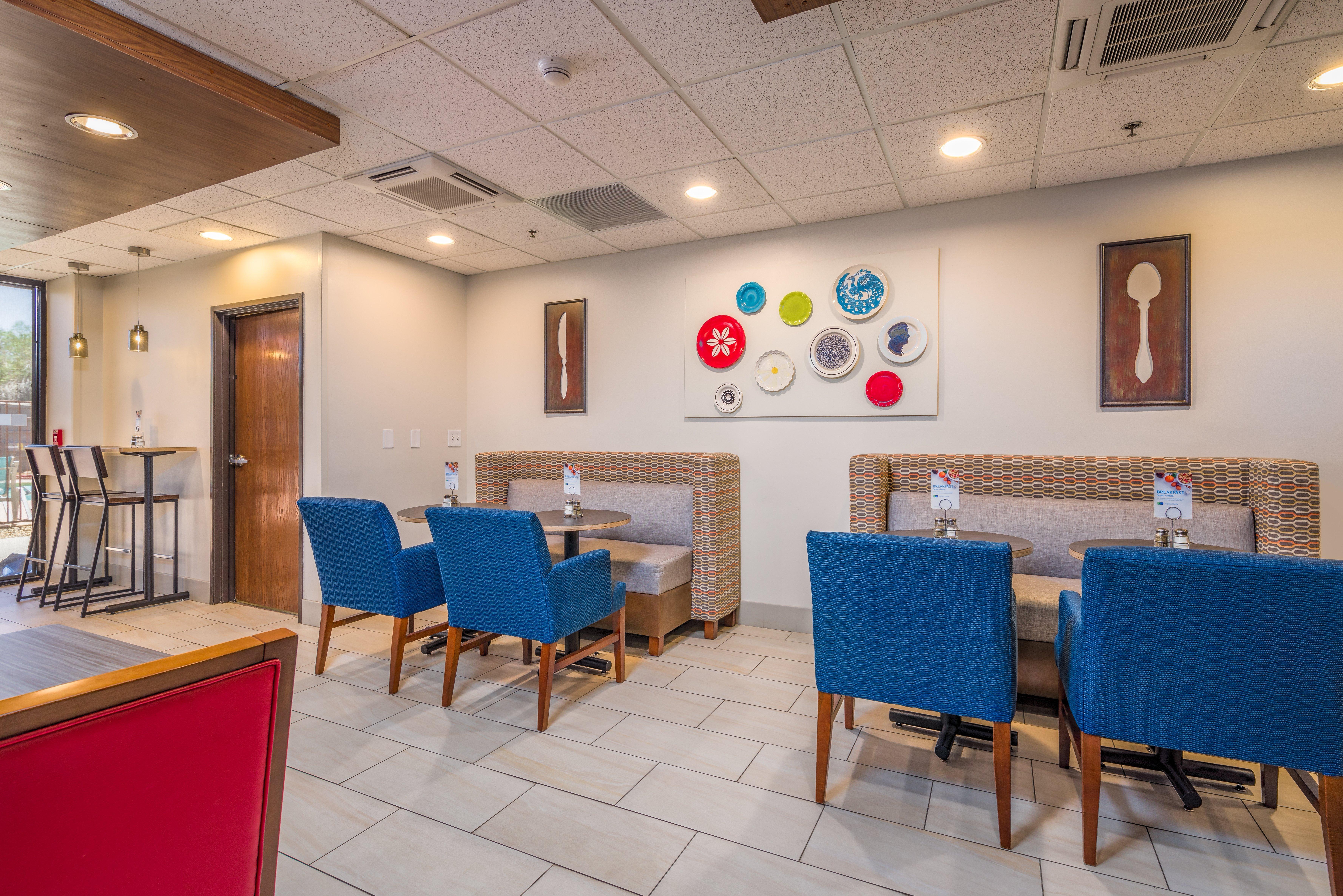 Holiday Inn Express Phoenix-Airport/University Drive By Ihg Экстерьер фото